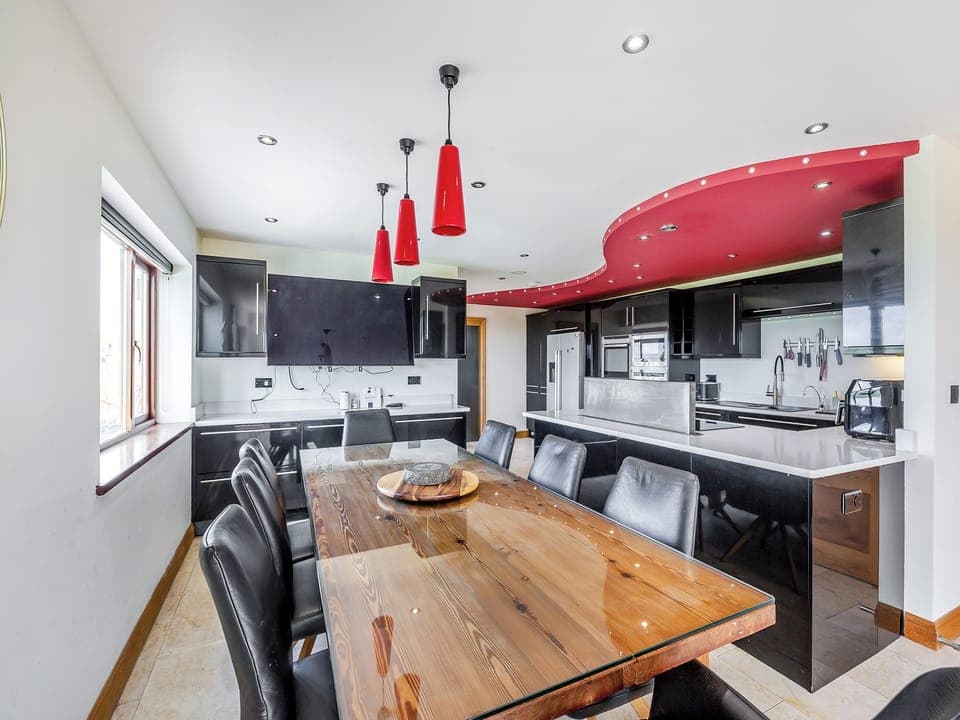 Dining Area | Sir A Wel, LLANNERCH-Y-MEDD