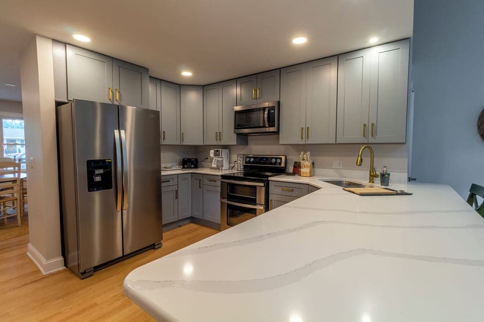 Main Level | Kitchen