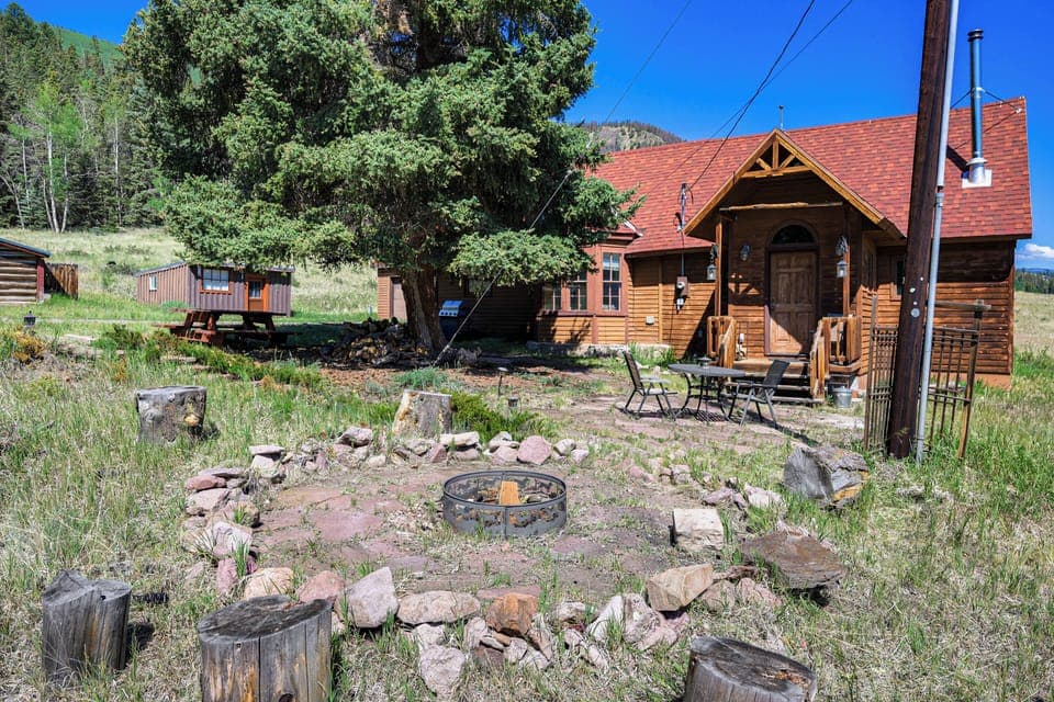 South Fork Vacation Rental | 4BR | 3BA | 3,000 Sq Ft | Step-Free Entry