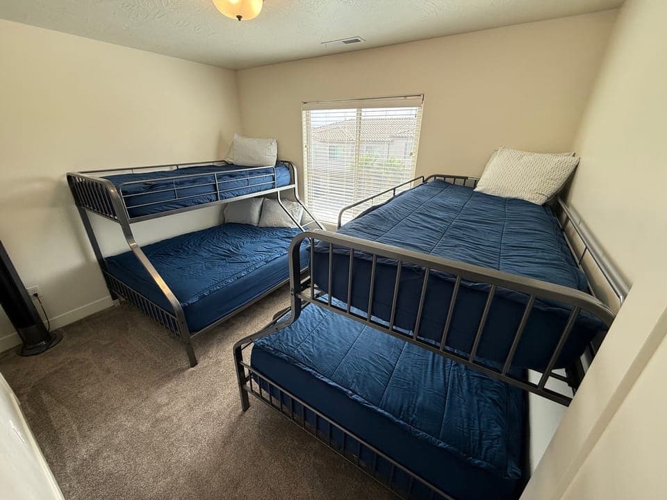 Comfy, cozy, 100% cotton bedding