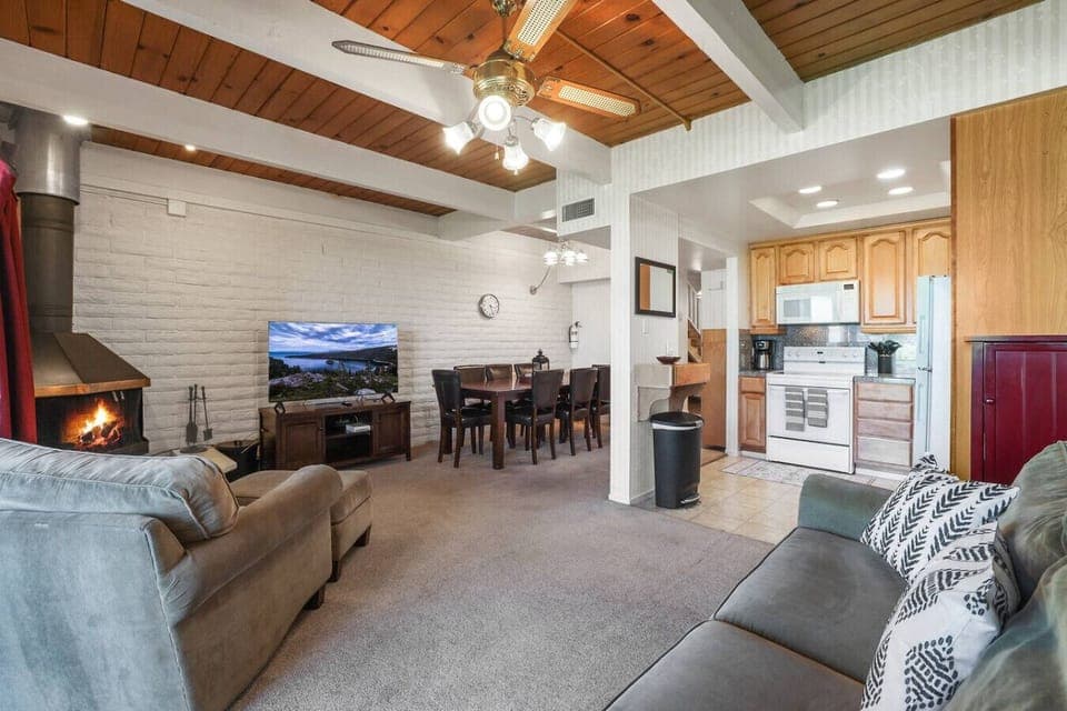 Open concept great room on the lower level