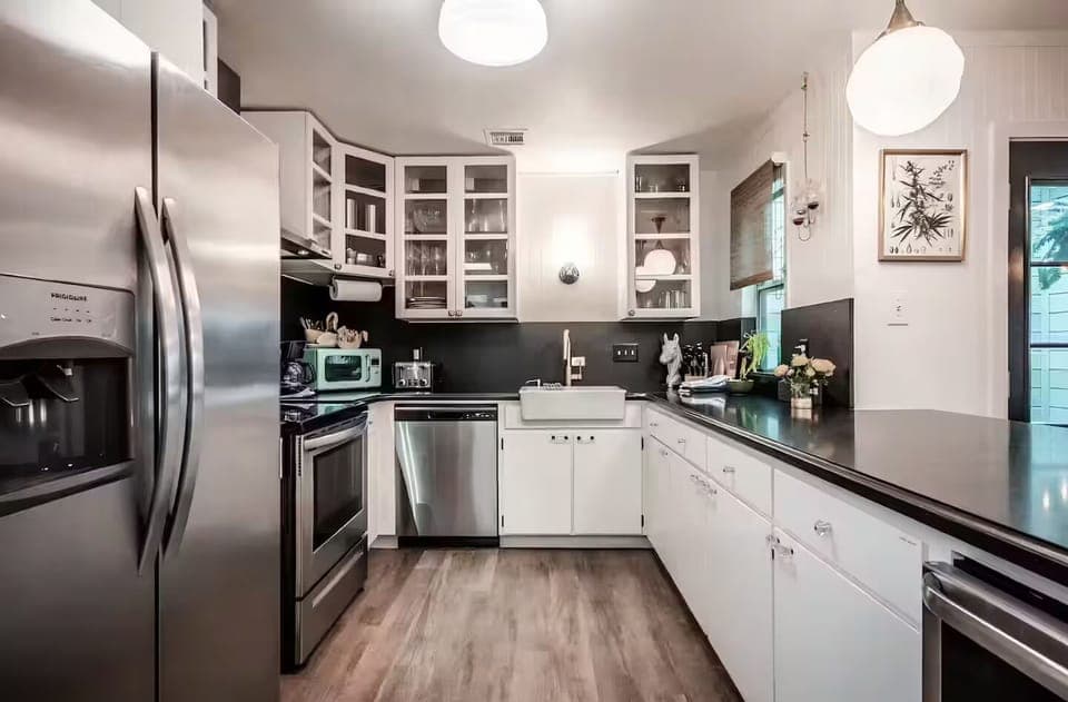 Fully stocked Kitchen