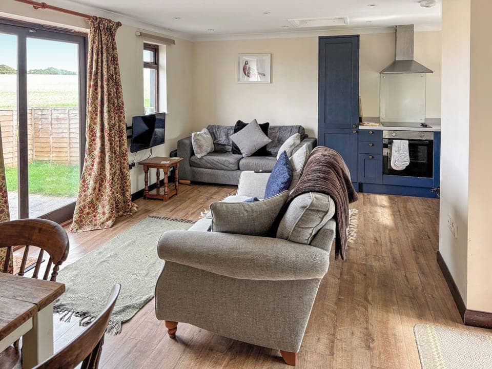 open plan living area | Rose Chalet - Framlingham Retreats, Framlingham