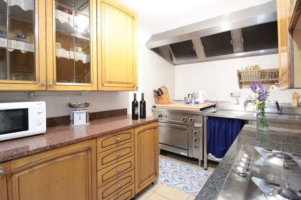 Autumn, Kitchen, Spring, Summer