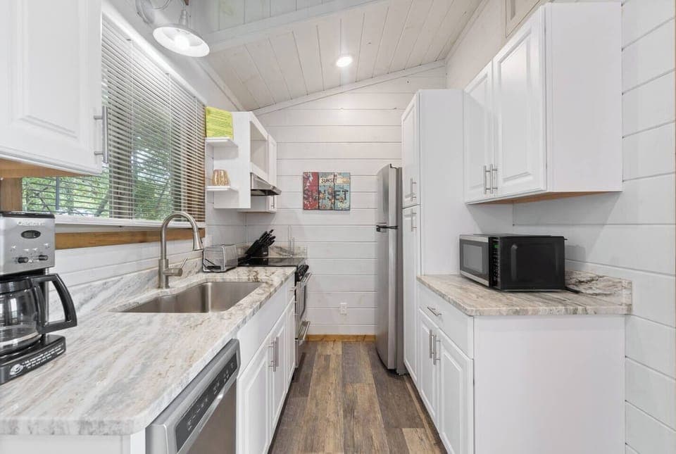 81486755-e0d9-4b3f-95eb-fbd14a99da6c