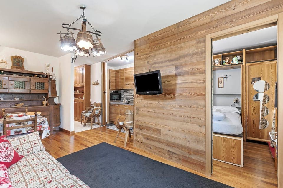 Living and dining room