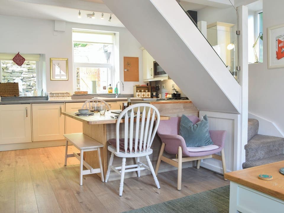 Kitchen/diner | Hillside Cottage, Glossop