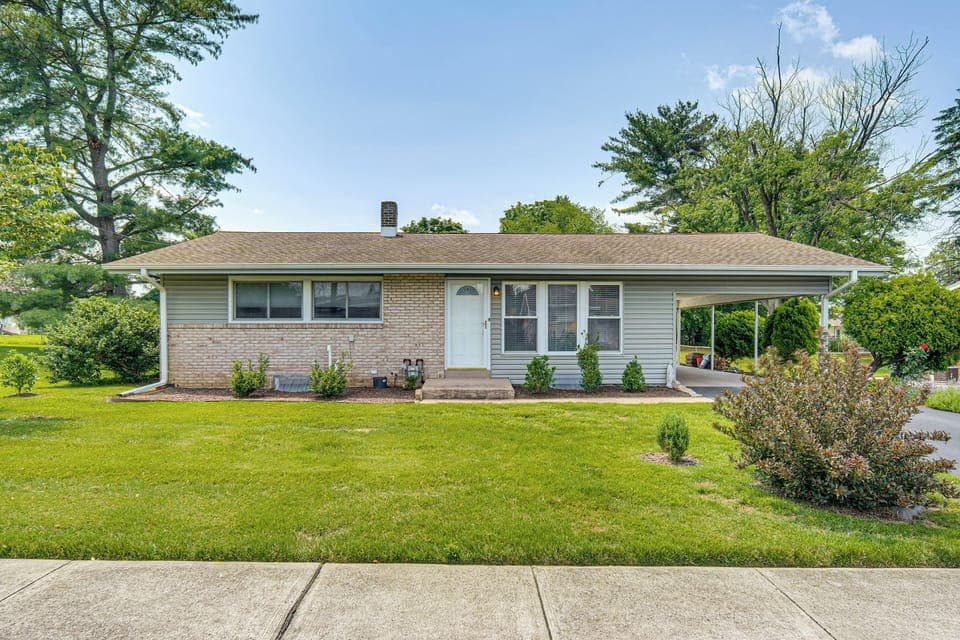 Camp Hill Vacation Rental | 2BR | 1BA | 2 Steps to Enter | 1,064 Sq Ft