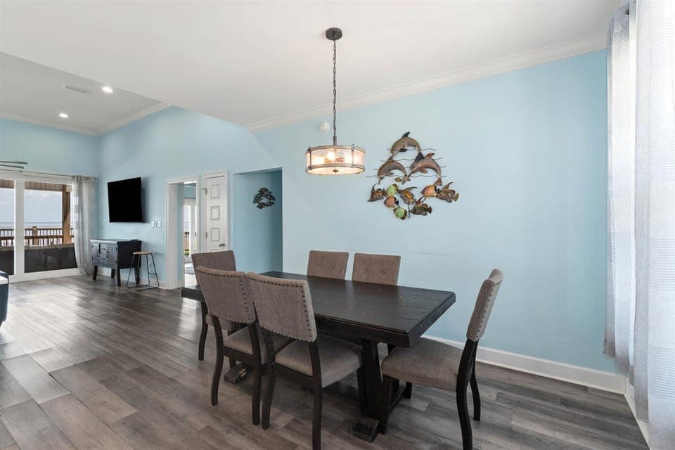 Dauphin Blue Dinning Table