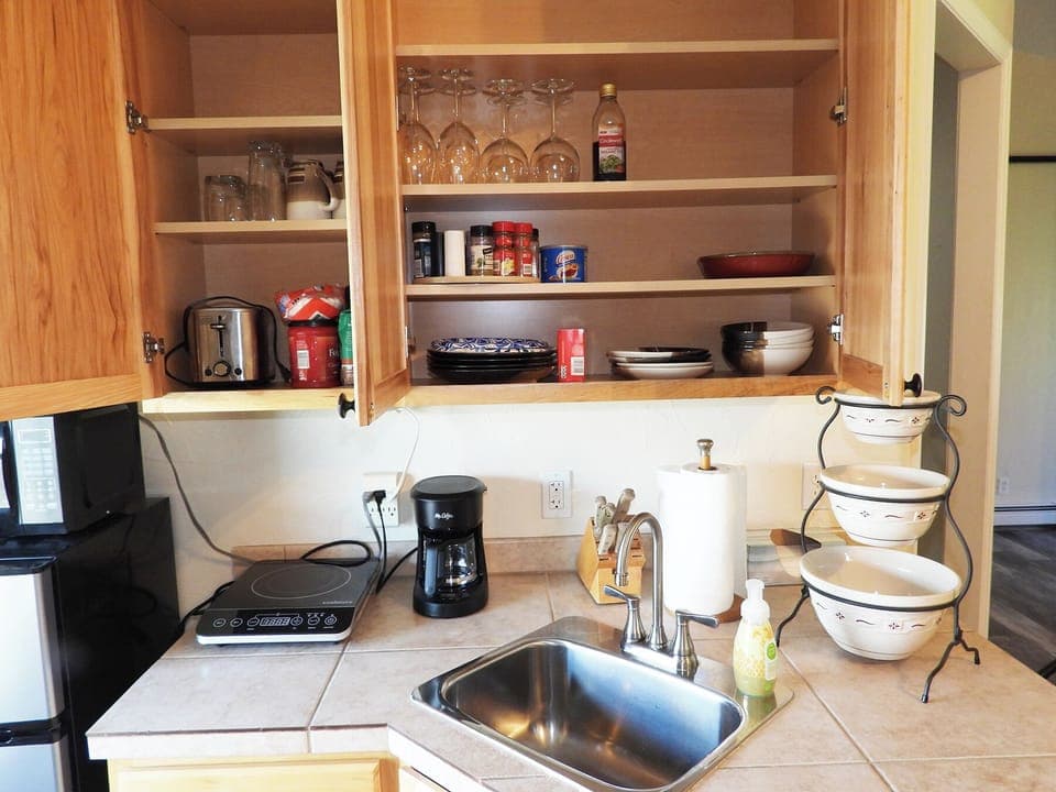 Kitchen equipment