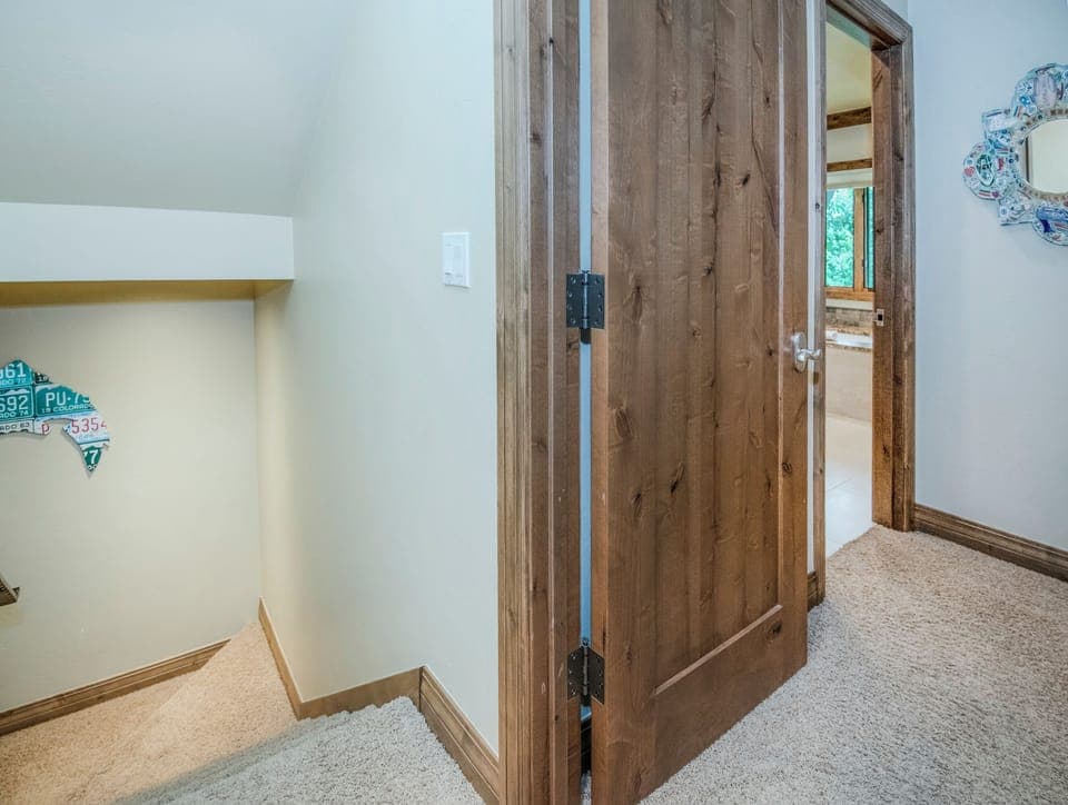 Entry to Master Bedroom