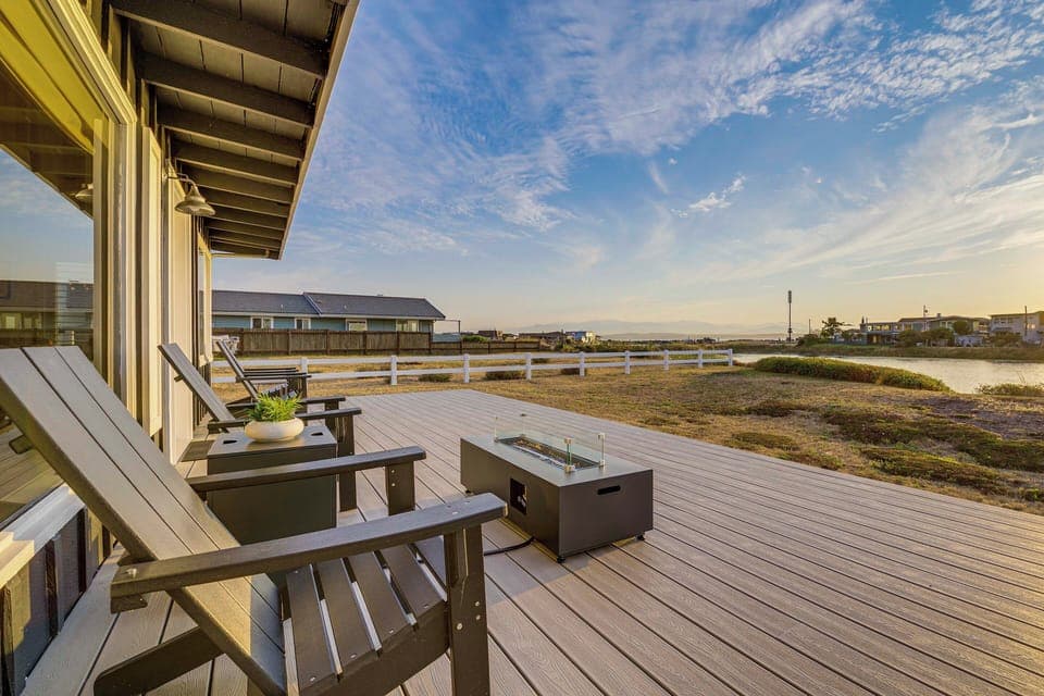 Greenbank Vacation Rental | 1BR | 1BA | 784 Sq Ft | 3 Steps to Access