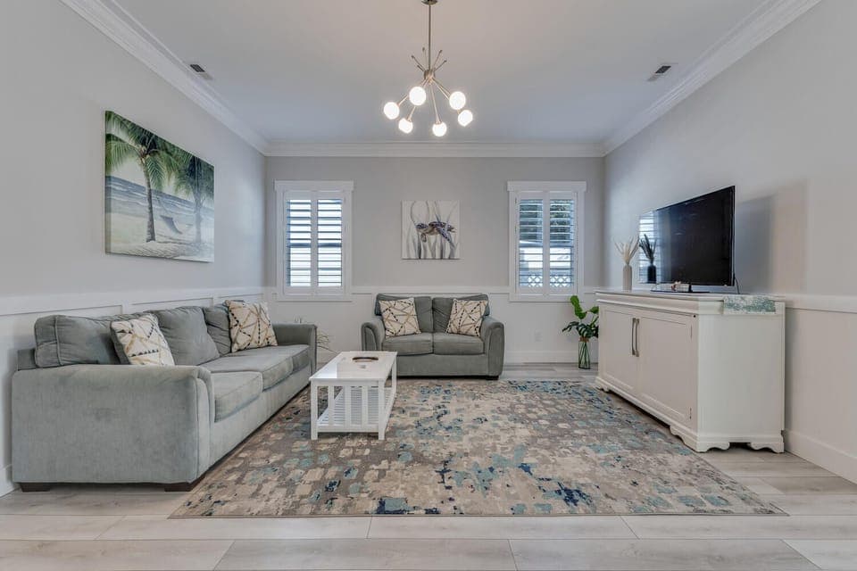 Salt Kured Lower-large-006-020-Main Living Area-1500x1000-72dpi