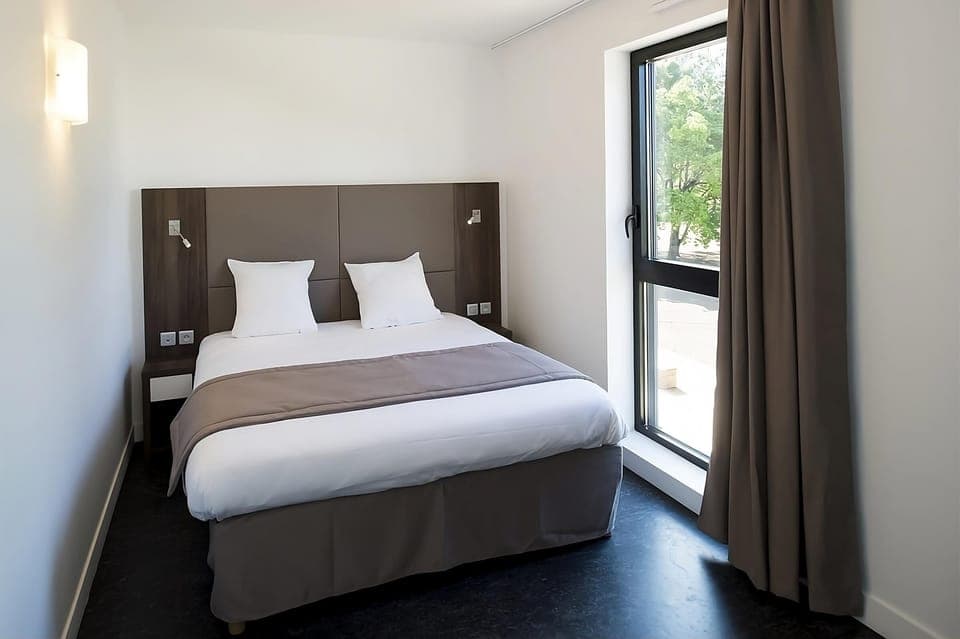 Unit with Double bed