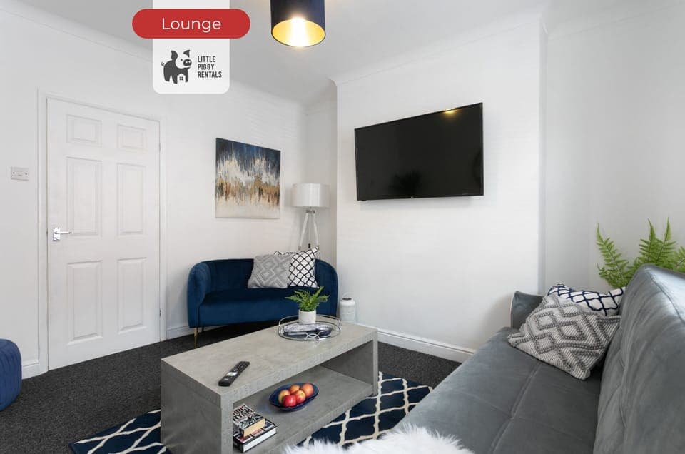 Lounge at Little piggy rentals Short Lets & Serviced Accommodation