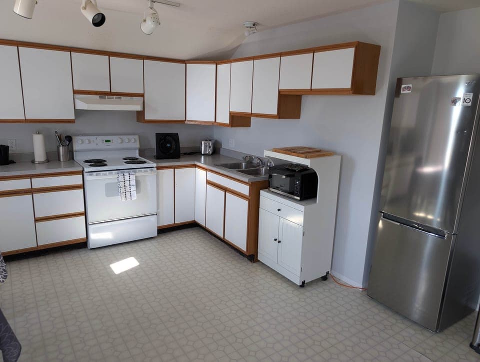Kitchen - Founder's Suite #3 | Serviced Apartment