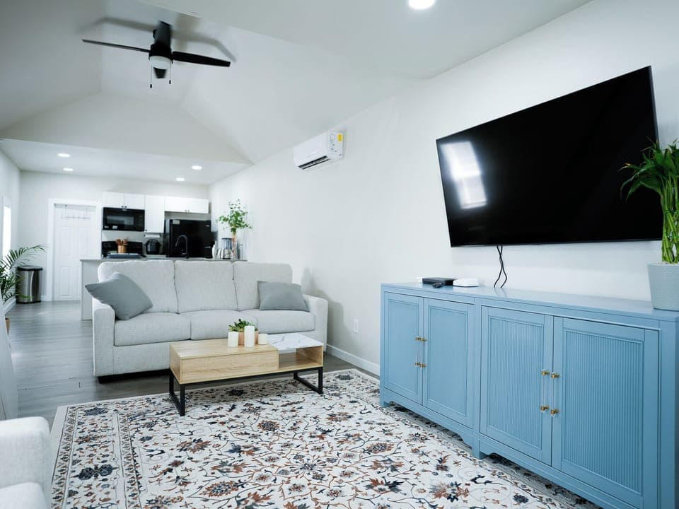 Coach is Queen pullout bed, Love seat is Full pullout bed.