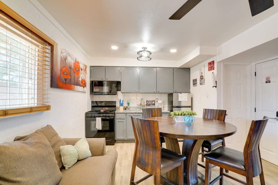 El Paso Vacation Rental | 2BR | 1BA | Step-Free Access | 800 Sq Ft