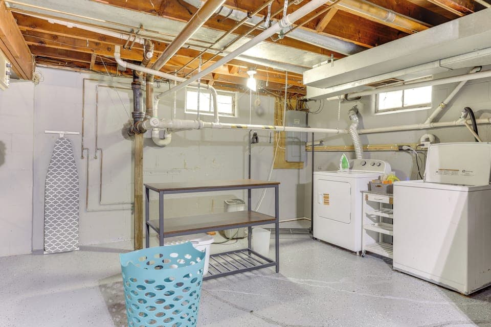 Laundry Room | Lower Level