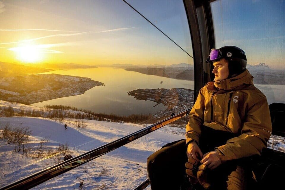 Snow and ski sports