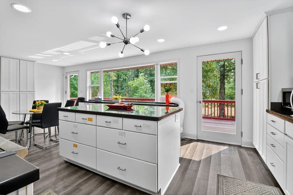 Indoors, Kitchen, Home Decor, Chandelier, Lamp