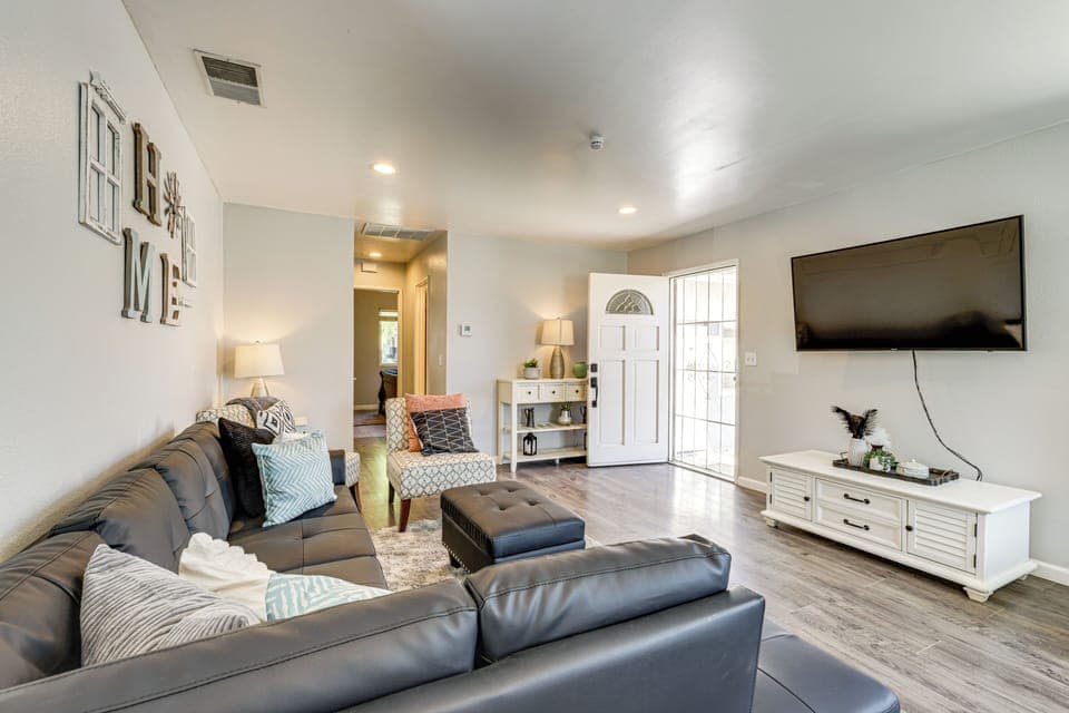 Spring Valley Vacation Rental | 2BR | 1BA | 850 Sq Ft | 5 Steps to Access