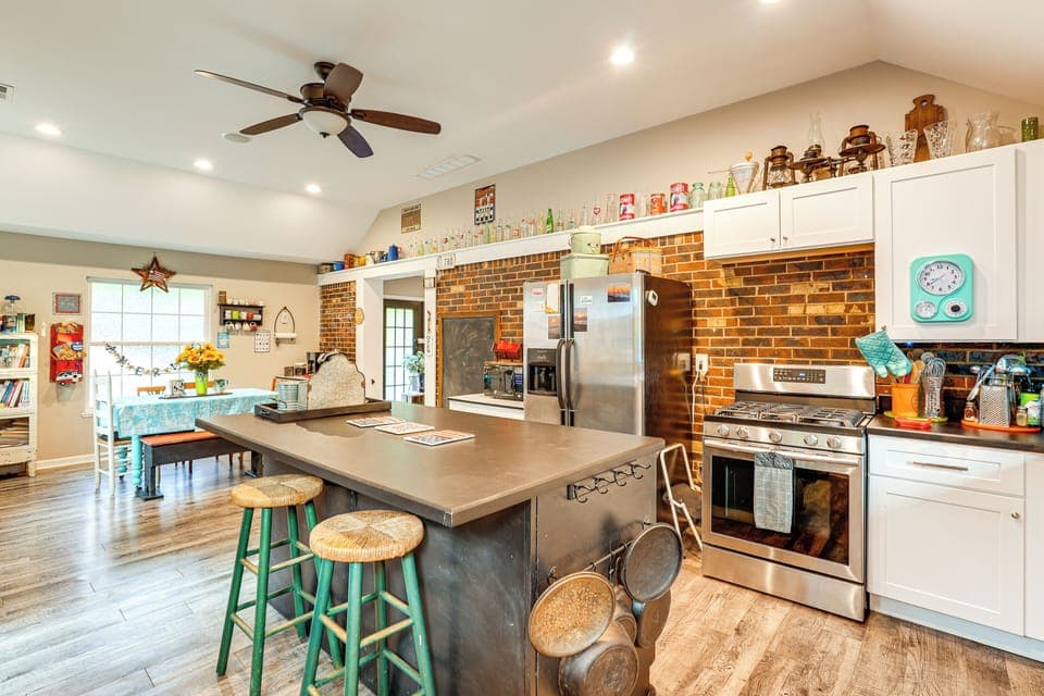 Kitchen | 1st Floor | Cooking Basics | Coffee Makers w/ Starter Coffee