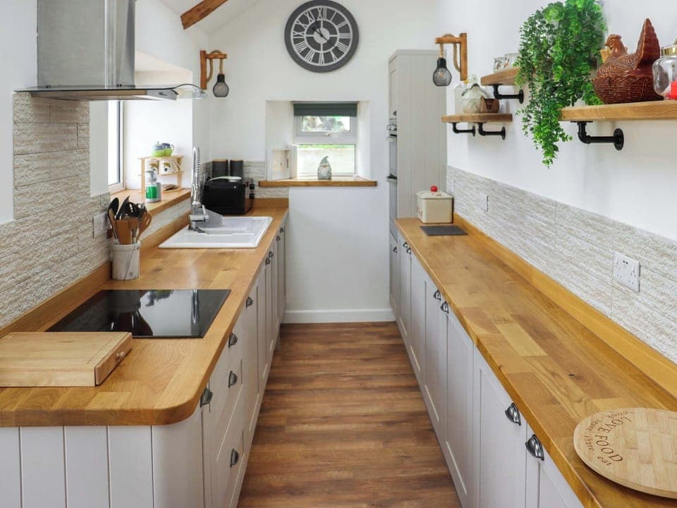 Kitchen | Rhoshill, Llanfyrnach