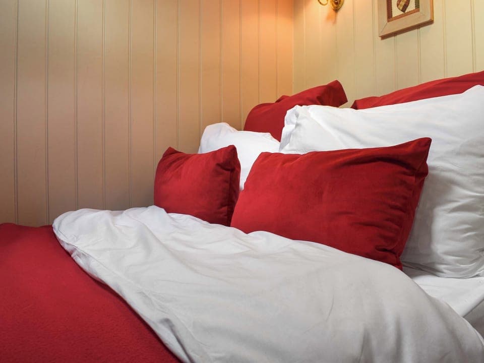 Double bedroom | The Cabin, Llangadog , Carmarthenshire