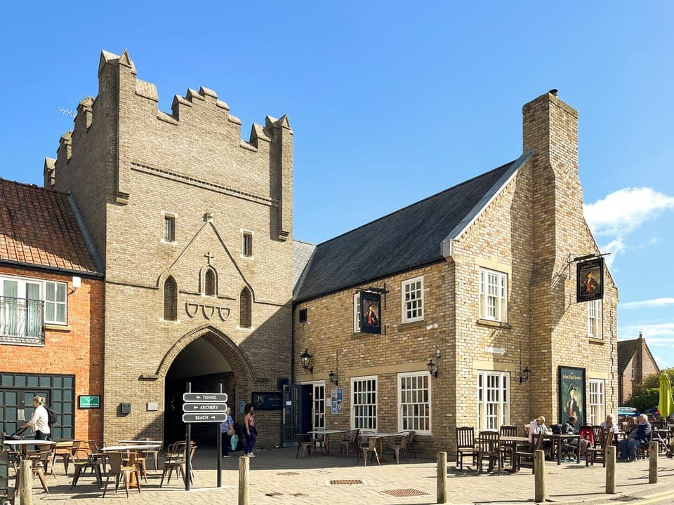 Surrounding area | Solara Breeze, Filey