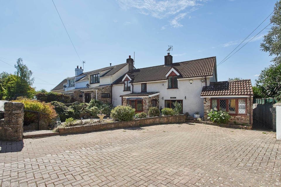 Windles, Huntingford - Host & Stay