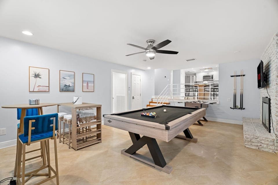 Game room