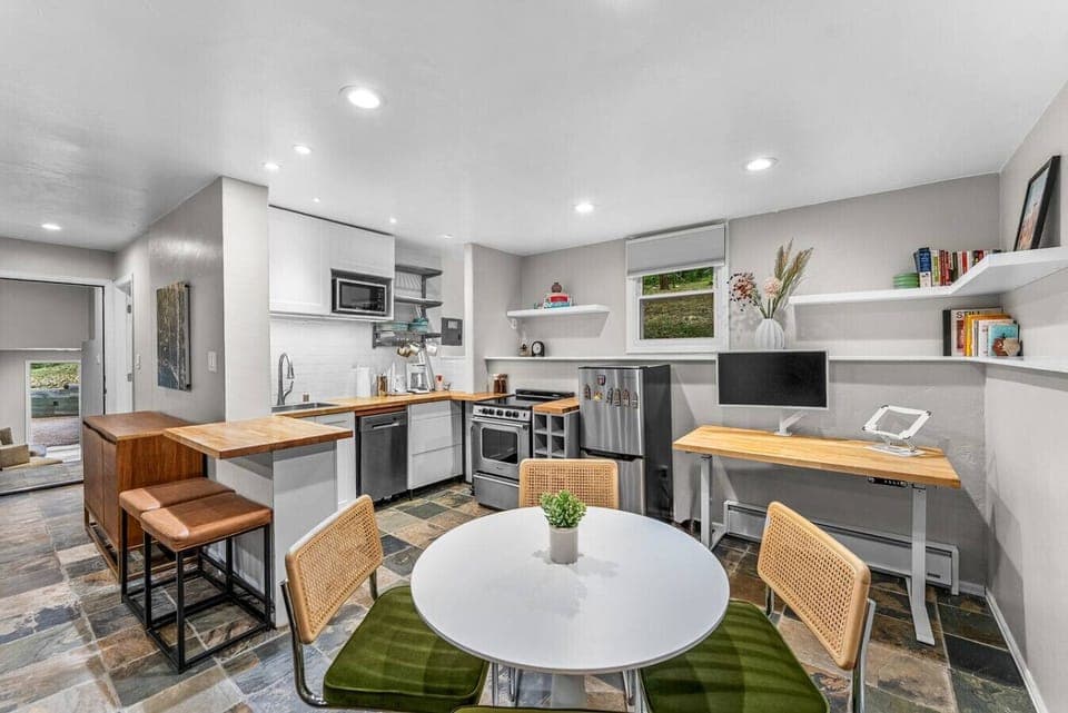 Lower level studio with king bed + kitchenette and living room