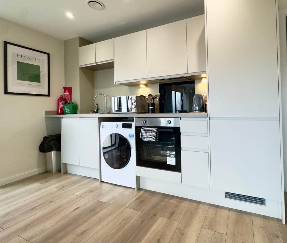 Kitchen with Washing Machine