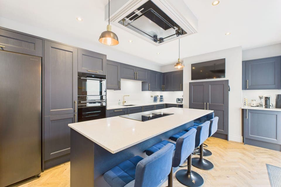 Bellevue Luxe, Redcar - Host & Stay