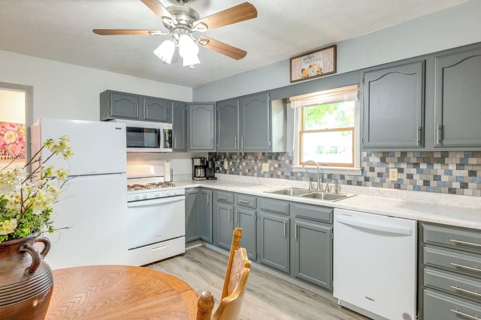 Kitchen | Dishwasher | Toaster