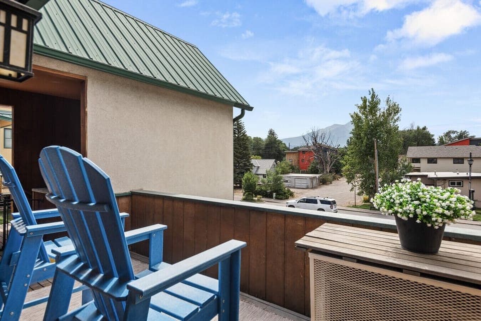 Patio with Mt Sopris views