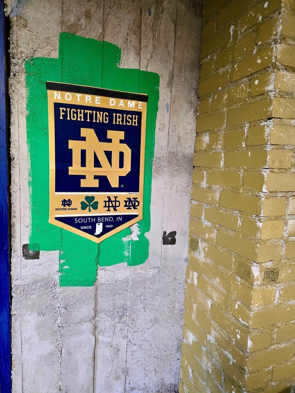 Bold ND accents pop against exposed textures and modern finishes—infusing the Energy Hub with grit, charm, and Fighting Irish spirit. Built for movement, creativity, and connection.