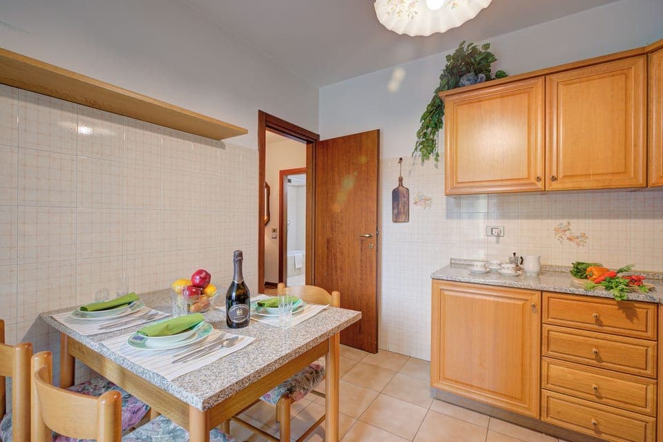 Kitchen and dining area
