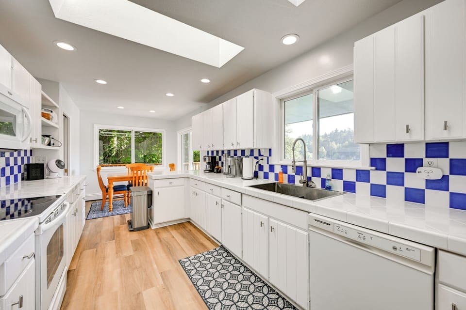 Kitchen | Main Level | Keurig Coffee Maker | Breakfast Table