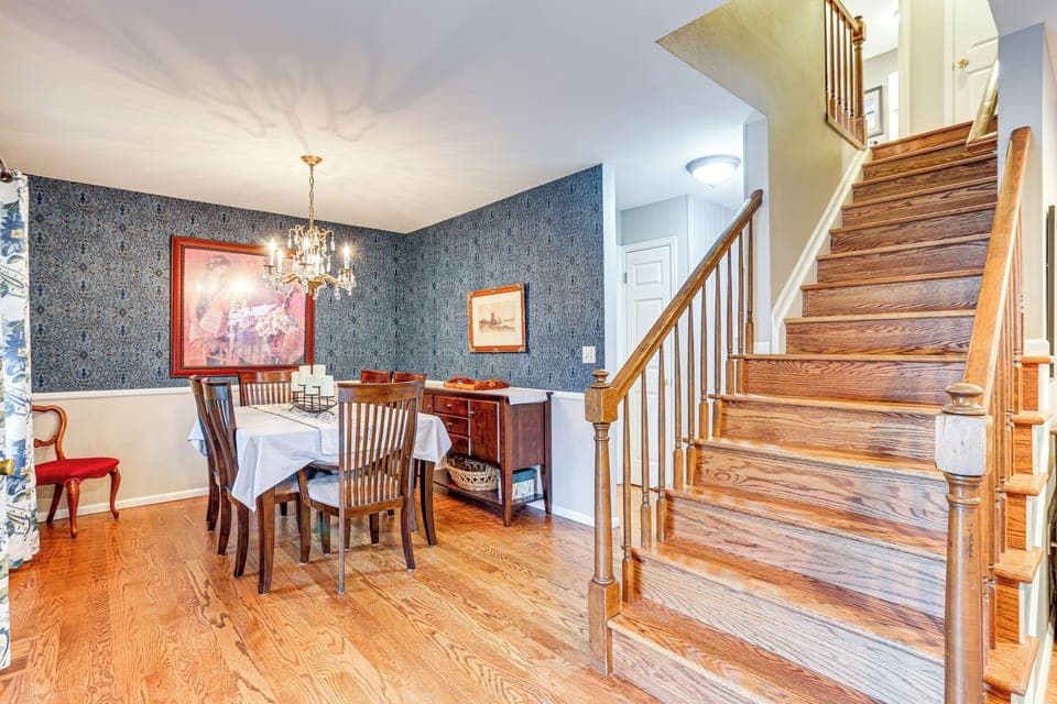 2nd Floor Access