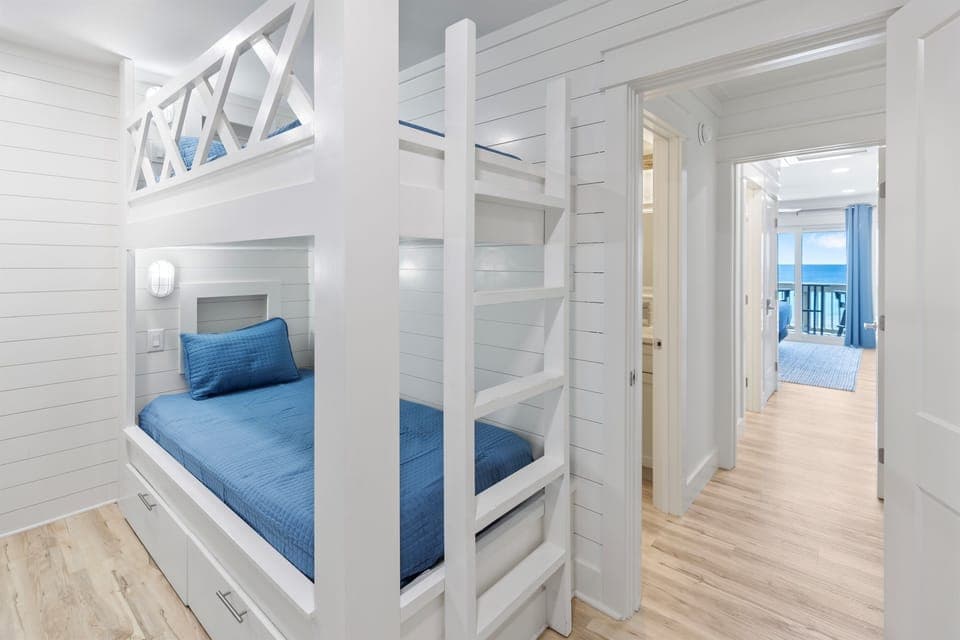 Bunk-Room