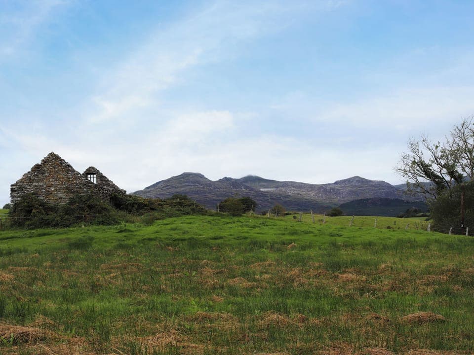 Surrounding area | Cynfal Fawr Farmhouse, Ffestiniog Nr Blaeanau Ffestiniog
