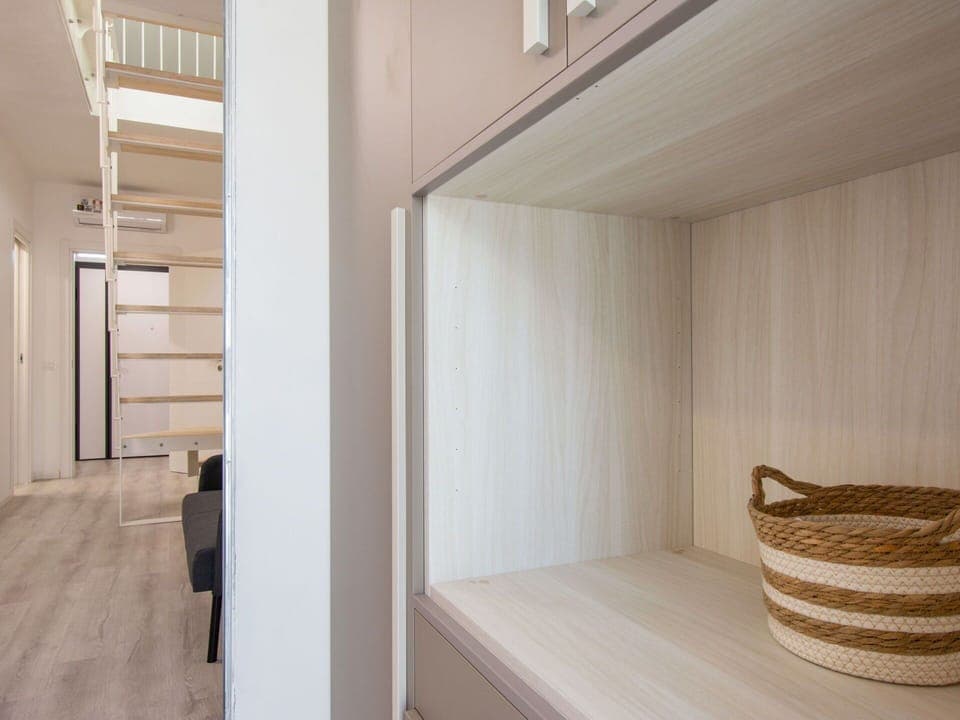 Flooring, Wall, Interior Design, Wood, Floor, Ceiling, Lighting, Room, Apartment, Wood Flooring