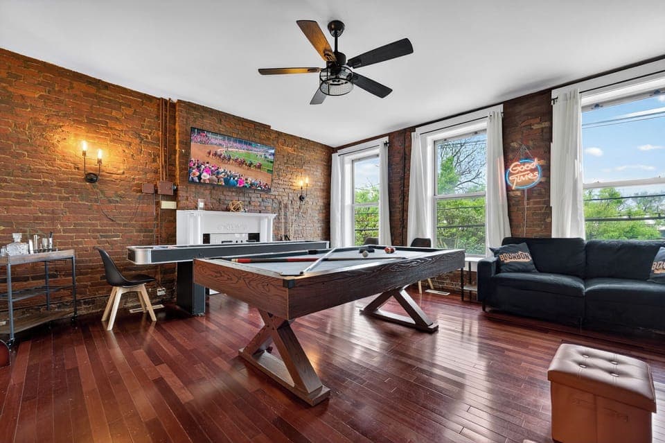 Game room