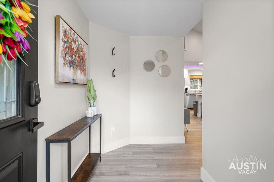 You’ve made it! Drop your bags, hang your hat, and let the relaxing begin.