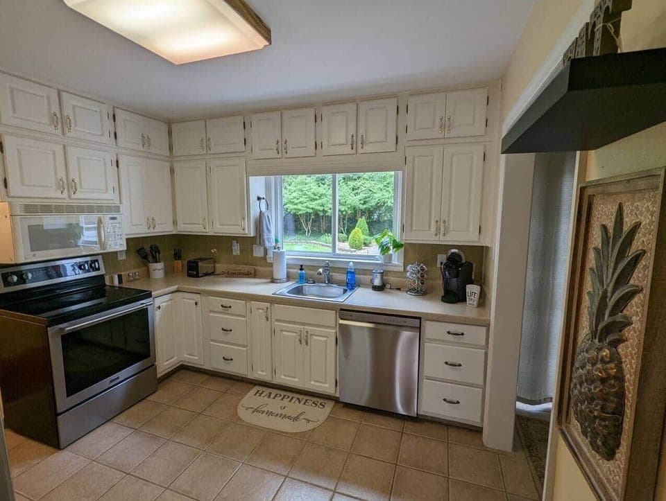 Wake up in the morning, make your hot cup of coffee from the Keurig, and enjoy a beautiful garden view.