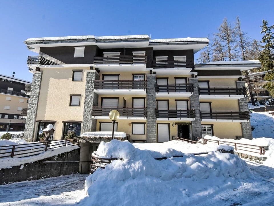 Home, Apartment, Winter, Balcony, Snow, Condominium, Freezing, Larch, Mountain Village