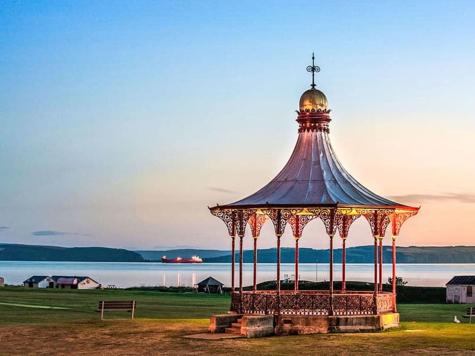 Recreation, Leisure, Shade, Outdoor Furniture, Park, Vacation, Eco Hotel, Resort, Deck