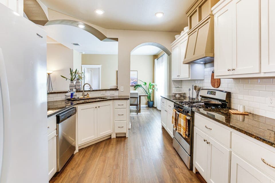 Kitchen | Drip Coffee Maker | Dishwasher | Cooking Basics